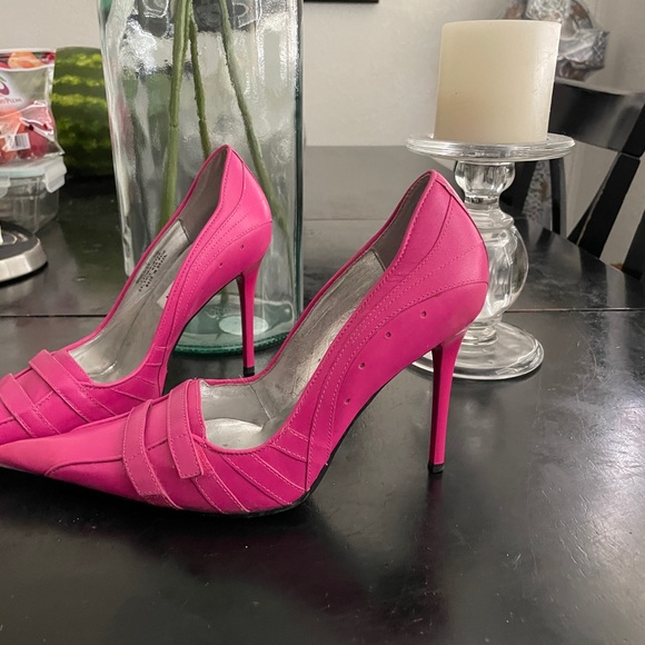 Vintage Steve Madden Hot pink Heels size 6 - Picture 5 of 7